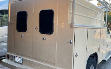 Chevy-scottsdale-20-1983-yellow