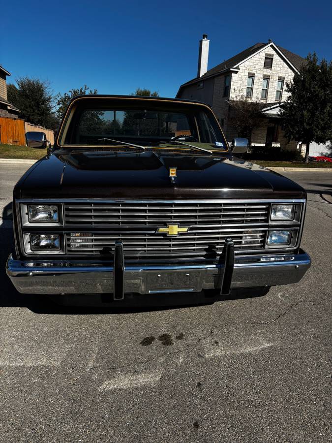 Chevy-silverado-1500-1984-1