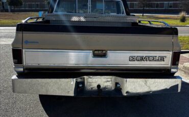 Chevy-silverado-1500-1984-5
