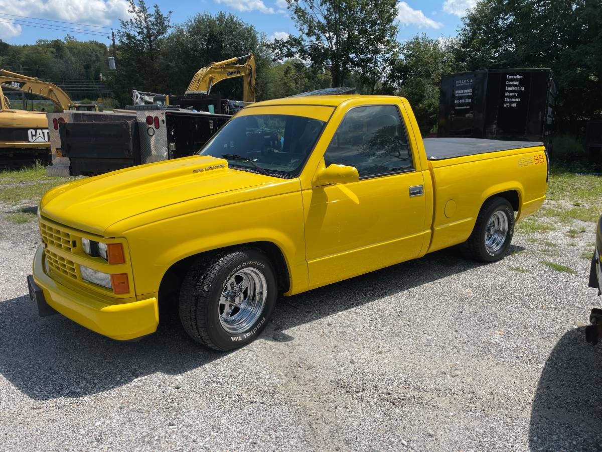 Chevy-silverado-1500-1986-yellow-1