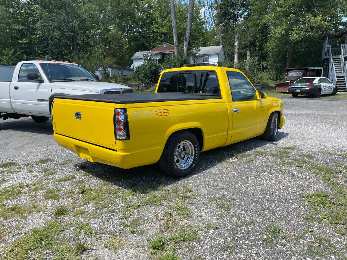 Chevy-silverado-1500-1986-yellow-2
