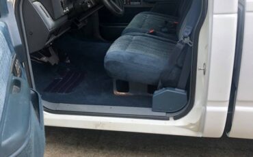 Chevy-silverado-1500-1989-white-5