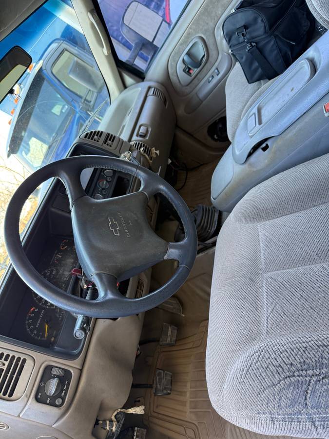 Chevy-silverado-1500-1996-green-1