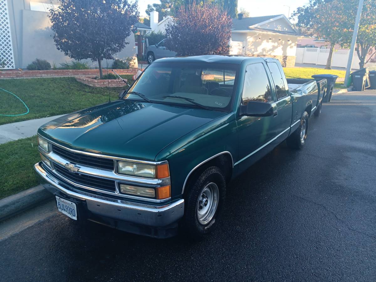 Chevy-silverado-1500-extend-cab-1996-green