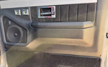 Chevy-silverado-1984-10