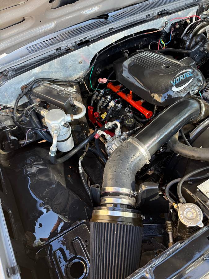 Chevy-silverado-1984-16