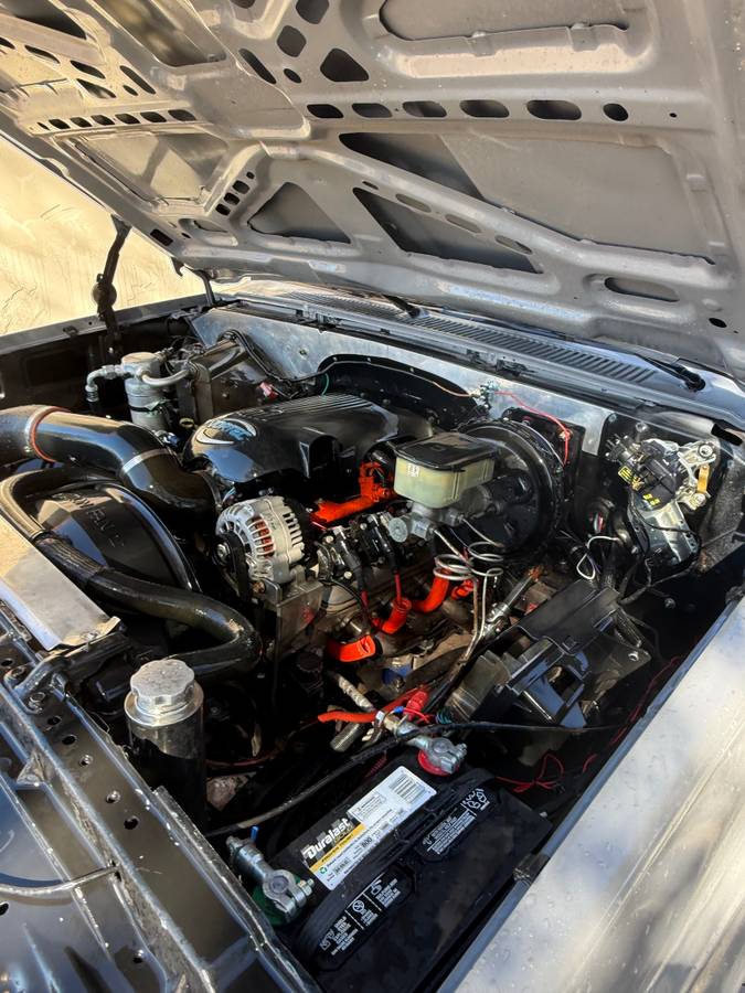 Chevy-silverado-1984-17