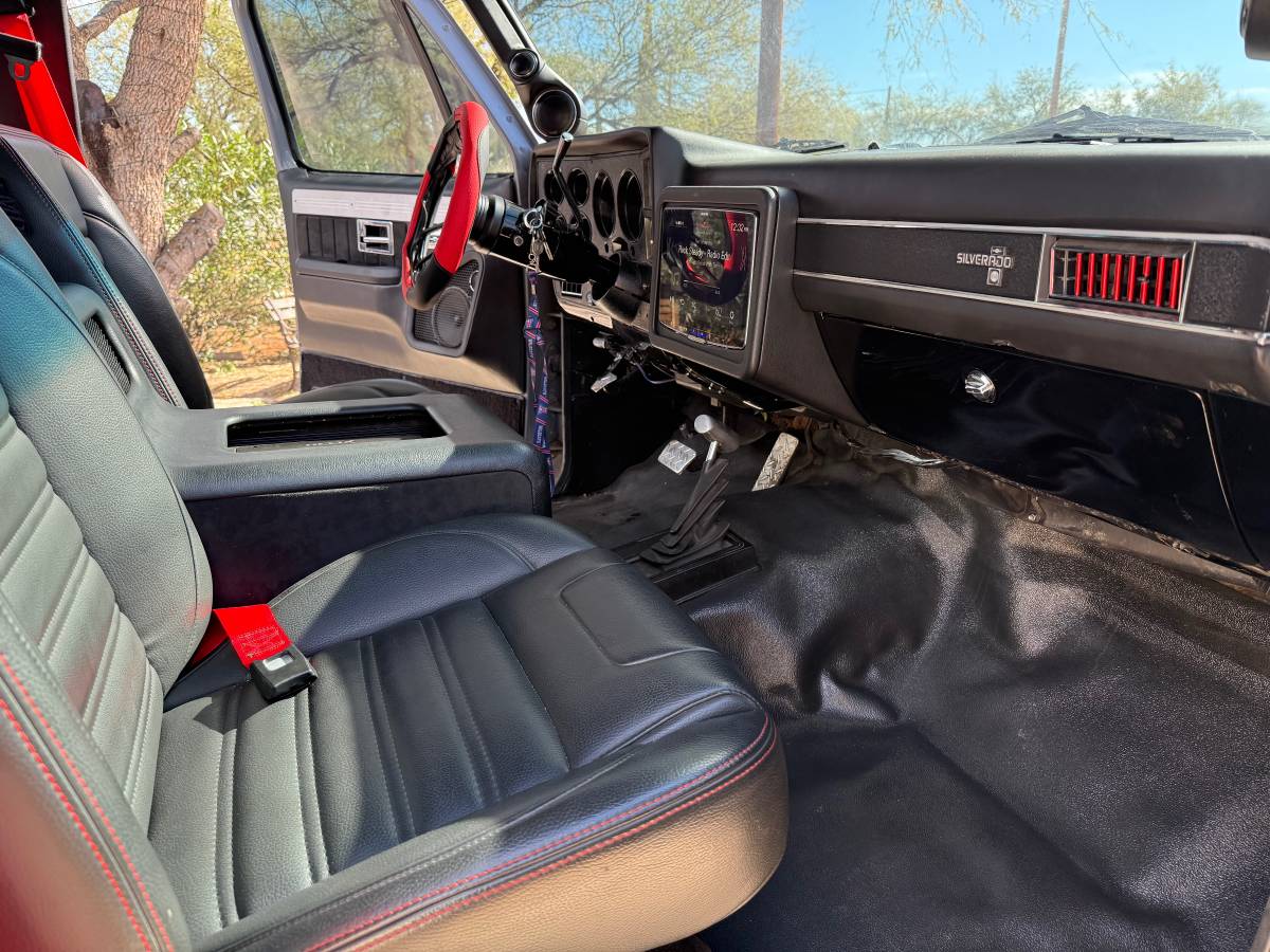 Chevy-silverado-1984-20