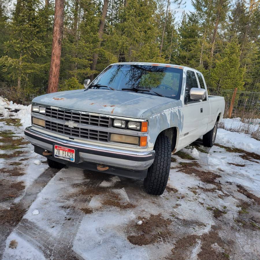 Chevy-silverado-1989-white-2