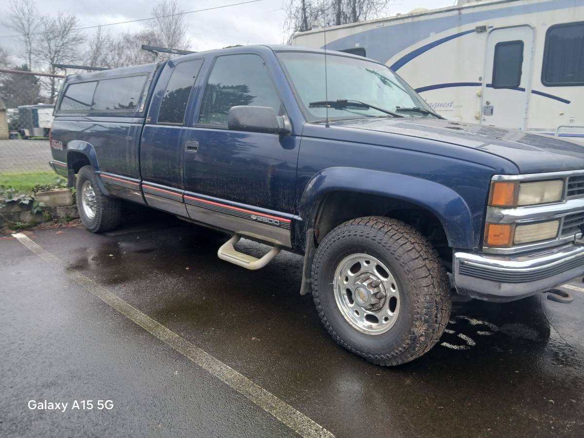 Chevy-silverado-2500hd-1995-1