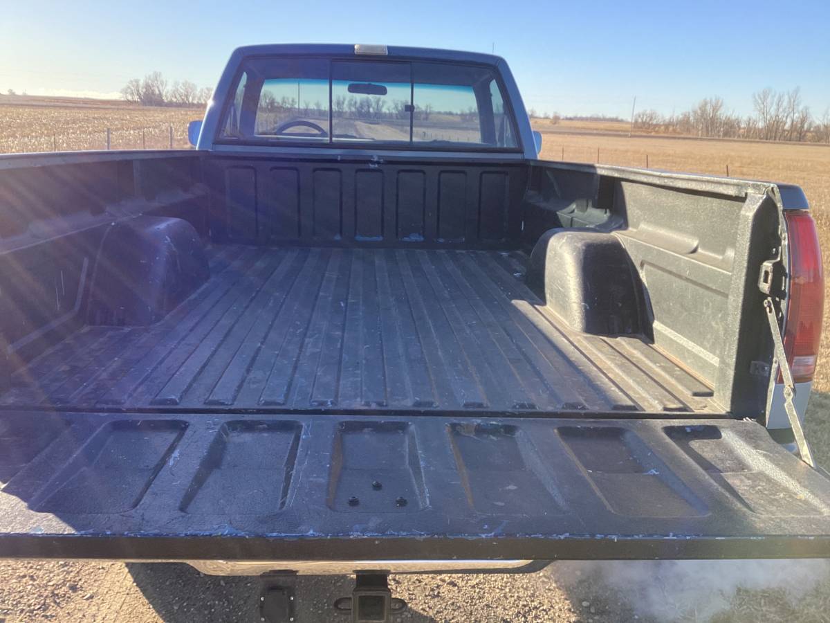 Chevy-silverado-2500hd-4x4-1990-blue-1