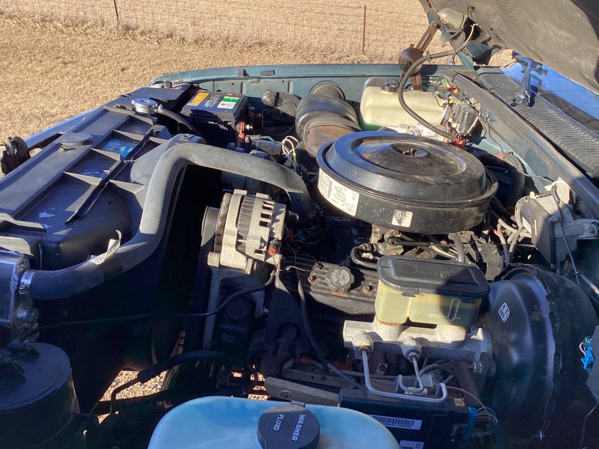 Chevy-silverado-2500hd-4x4-1990-blue-7