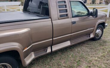 Chevy-silverado-3500-diesel-1995-custom