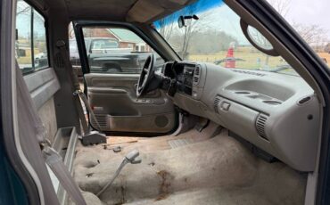 Chevy-silverado-3500hd-diesel-1995-green-13