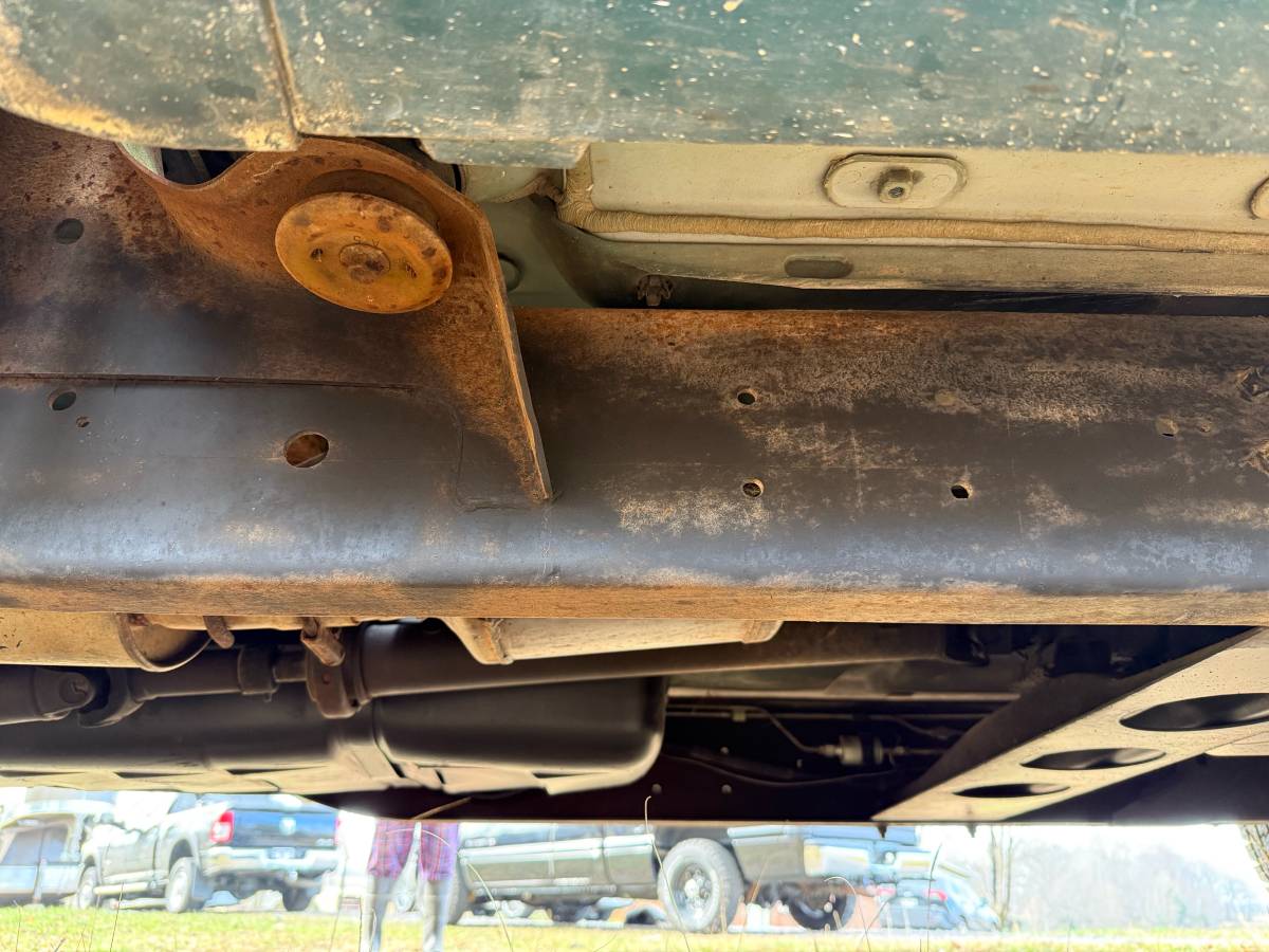 Chevy-silverado-3500hd-diesel-1995-green-6