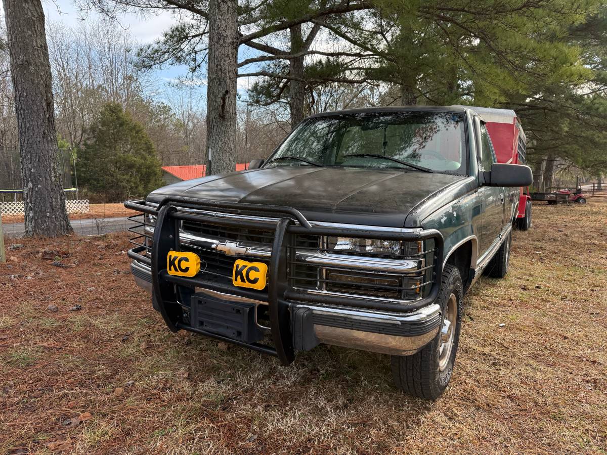 Chevy-silverado-3500hd-diesel-1995-green
