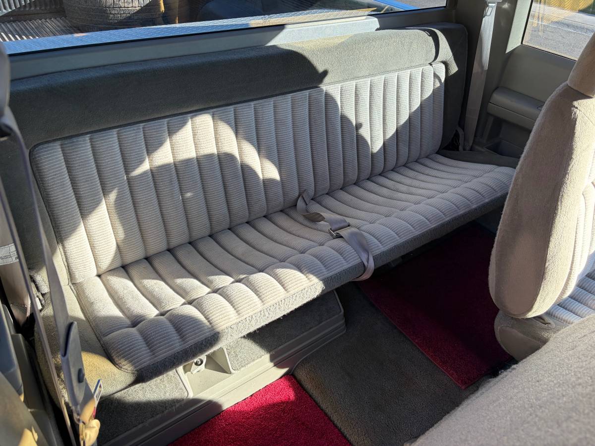 Chevy-silverado-diesel-1994-16