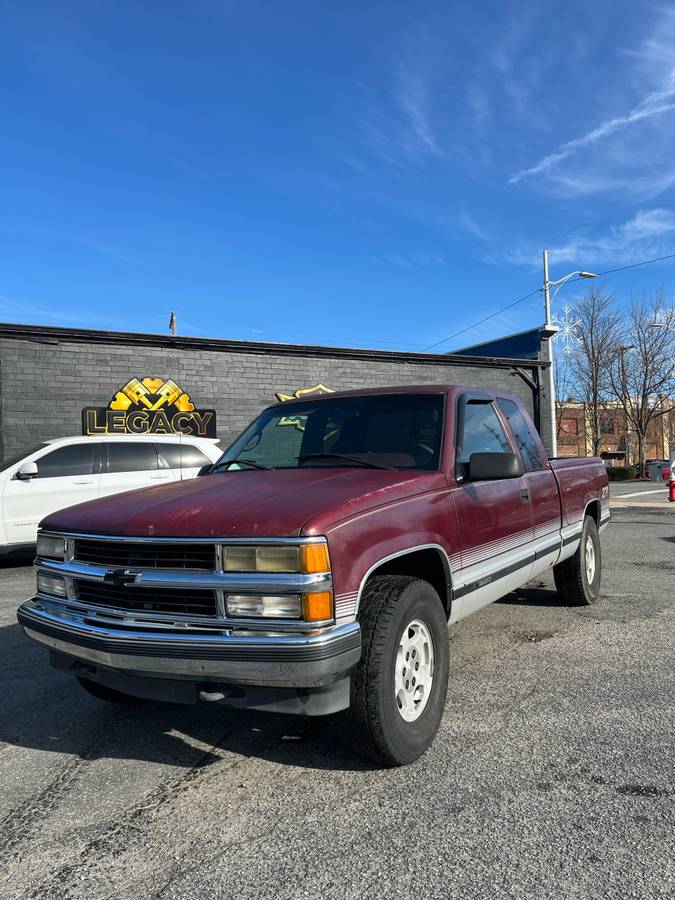 Chevy-silverado-k1500-1995-red-7