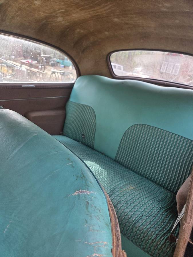 Chevy-special-deluxe-1940-black-47