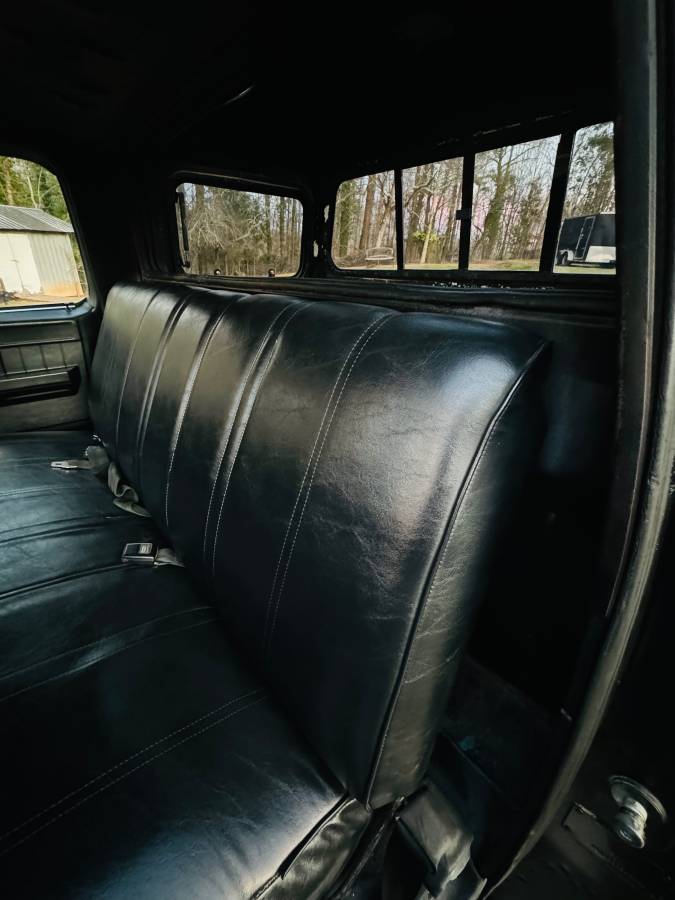 Chevy-square-body-1974-13