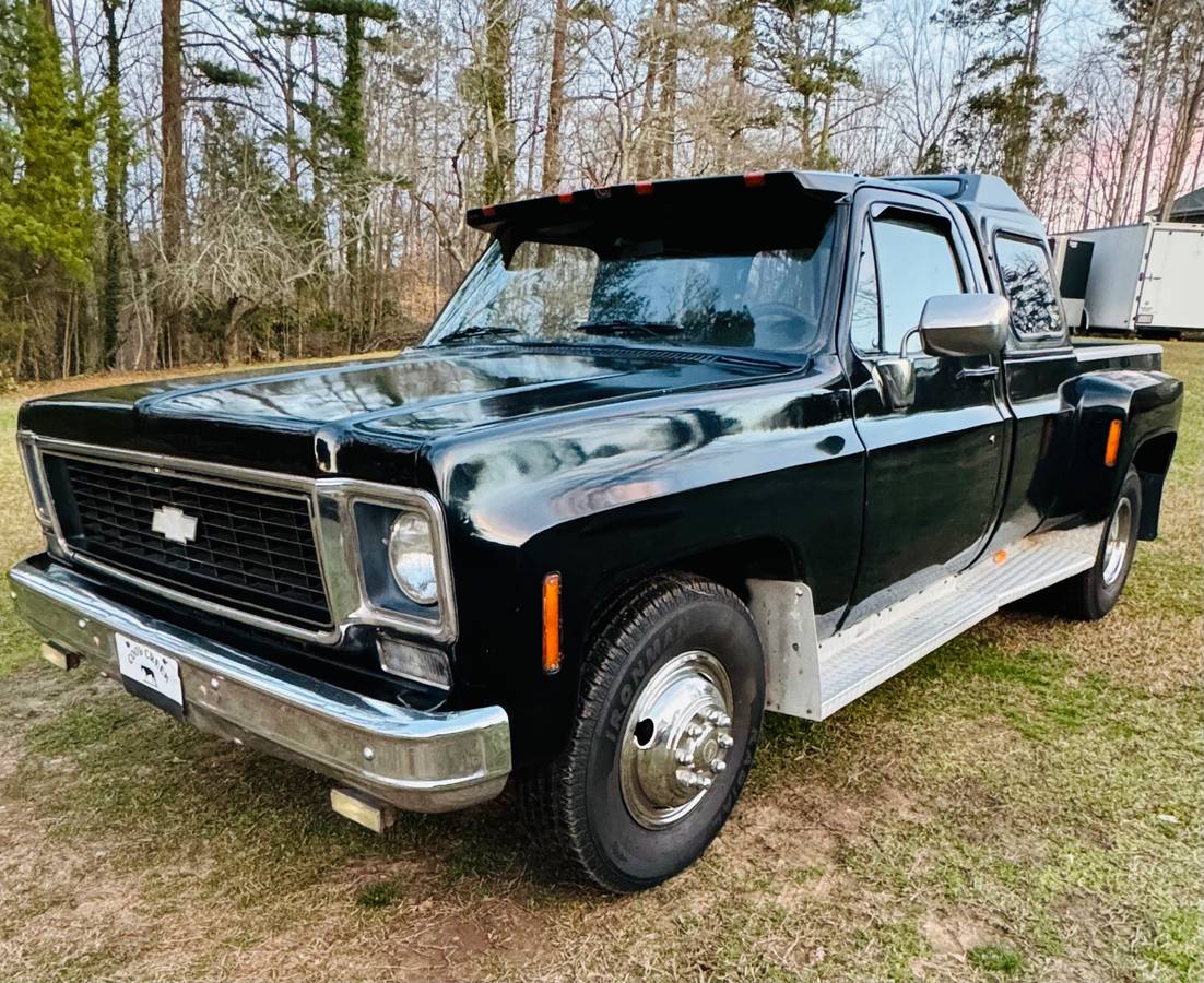 Chevy-square-body-1974-2