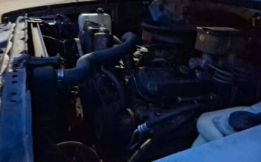 Chevy-square-body-1986-grey-2