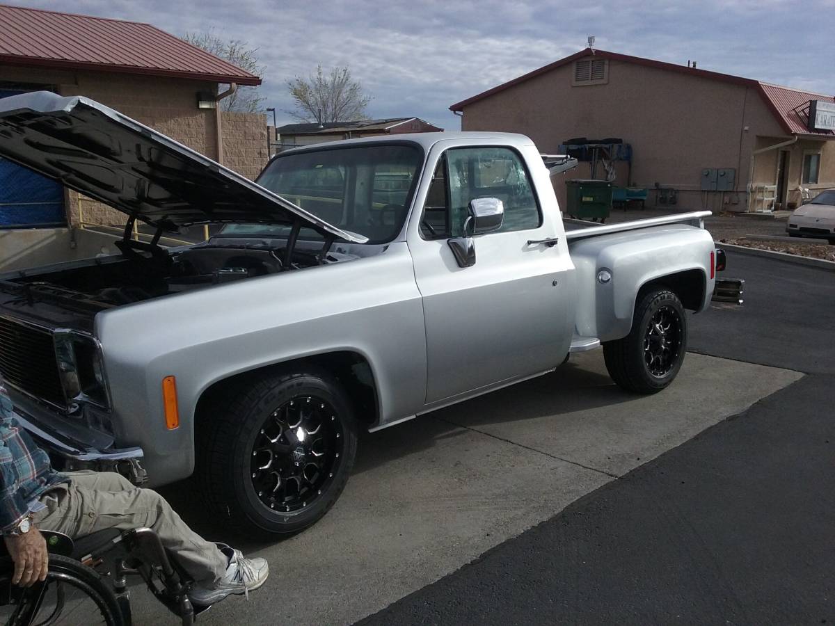 Chevy-stepside-1978-silver-2