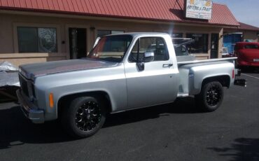 Chevy-stepside-1978-silver