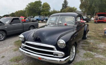 Chevy-style-line-deluxe-1951-blue-4