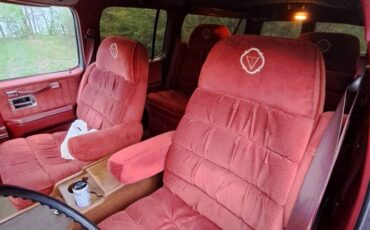 Chevy-suburban-1500-1990-custom-10