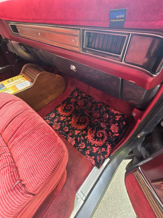 Chevy-suburban-1500-1990-custom-2