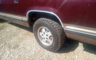 Chevy-suburban-1500-1995-custom-1