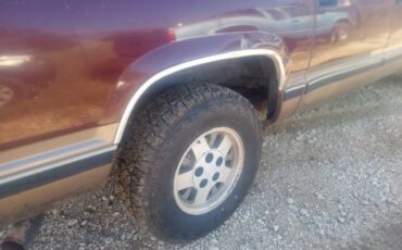 Chevy-suburban-1500-1995-custom-10