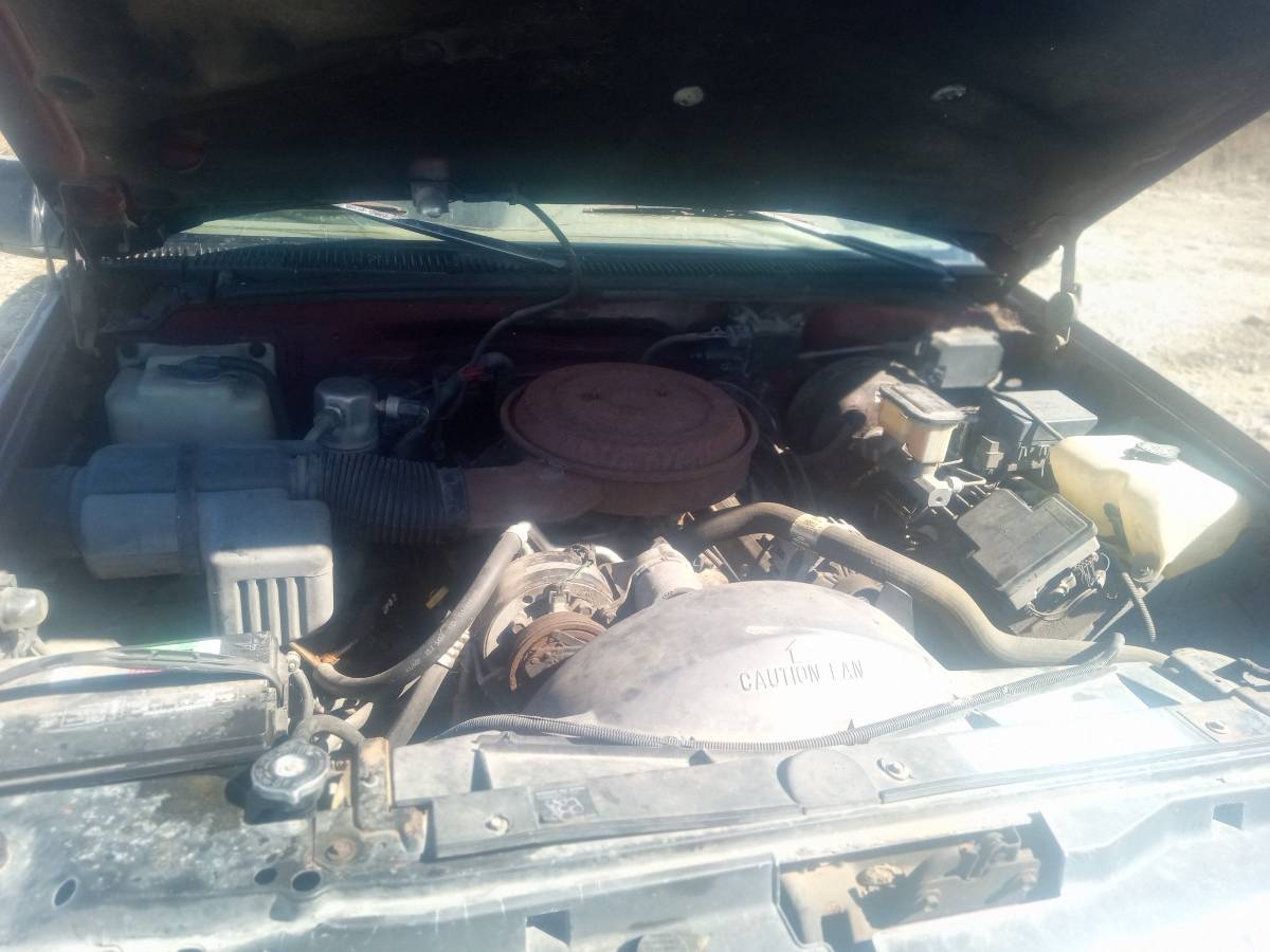 Chevy-suburban-1500-1995-custom-3