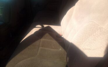 Chevy-suburban-1500-1995-custom-4