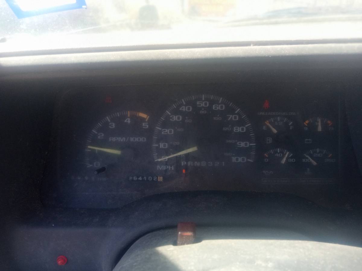 Chevy-suburban-1500-1995-custom