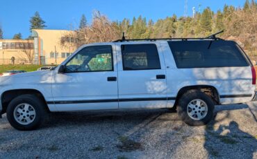 Chevy-suburban-1995-white