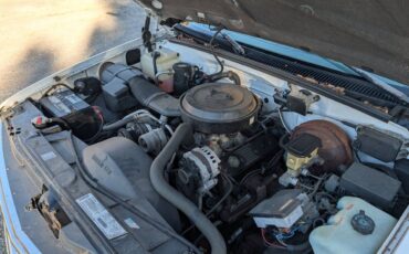 Chevy-suburban-1995-white-6