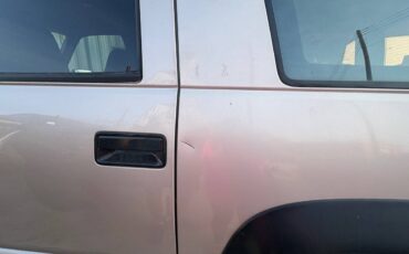 Chevy-suburban-lt-4x4-1993-brown-2