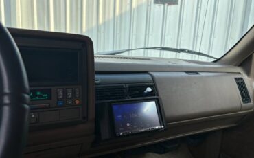 Chevy-suburban-lt-4x4-1993-brown-5