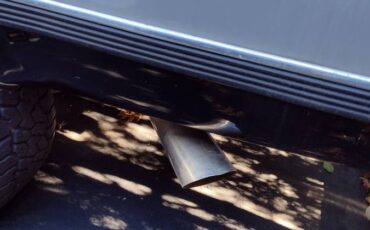 Chevy-suburban-v-1500-1991-black-15