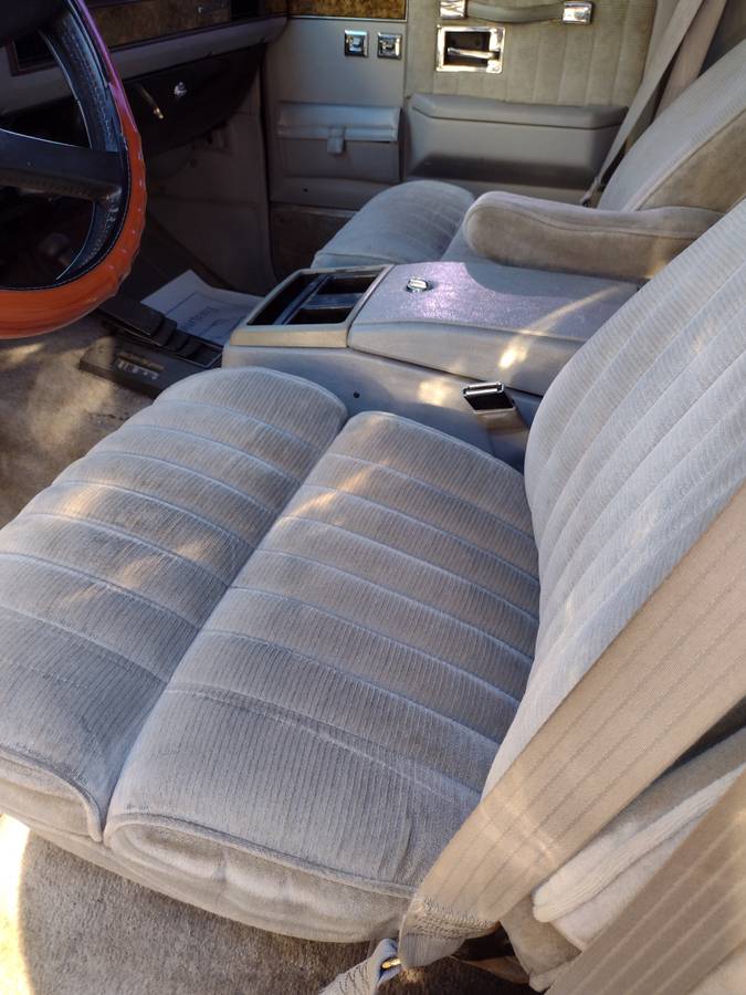 Chevy-suburban-v-1500-1991-black-18