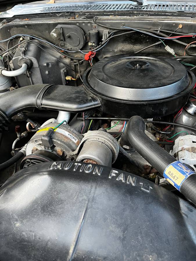 Chevy-suburban-v-1500-1991-black-6