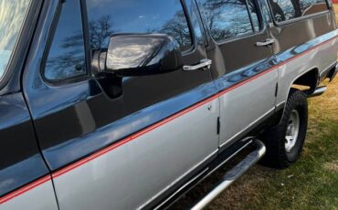 Chevy-suburban-v-1500-1991-black-7