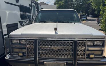 Chevy-suburban-v1500-5.7-4x4-1990-grey-3