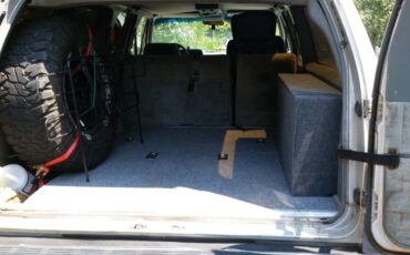 Chevy-suburban-v1500-5.7-4x4-1990-grey-8