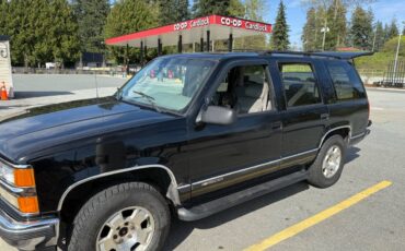 Chevy-tahoe-4x4-1995-black-1
