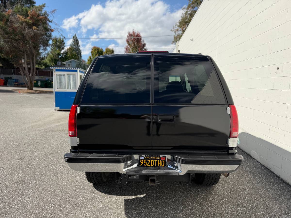 Chevy-tahoe-lt-4x4-1995-silver-19