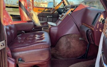 Chevy-van-1991-custom-13