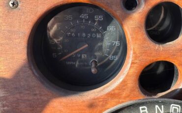 Chevy-van-1991-custom-17